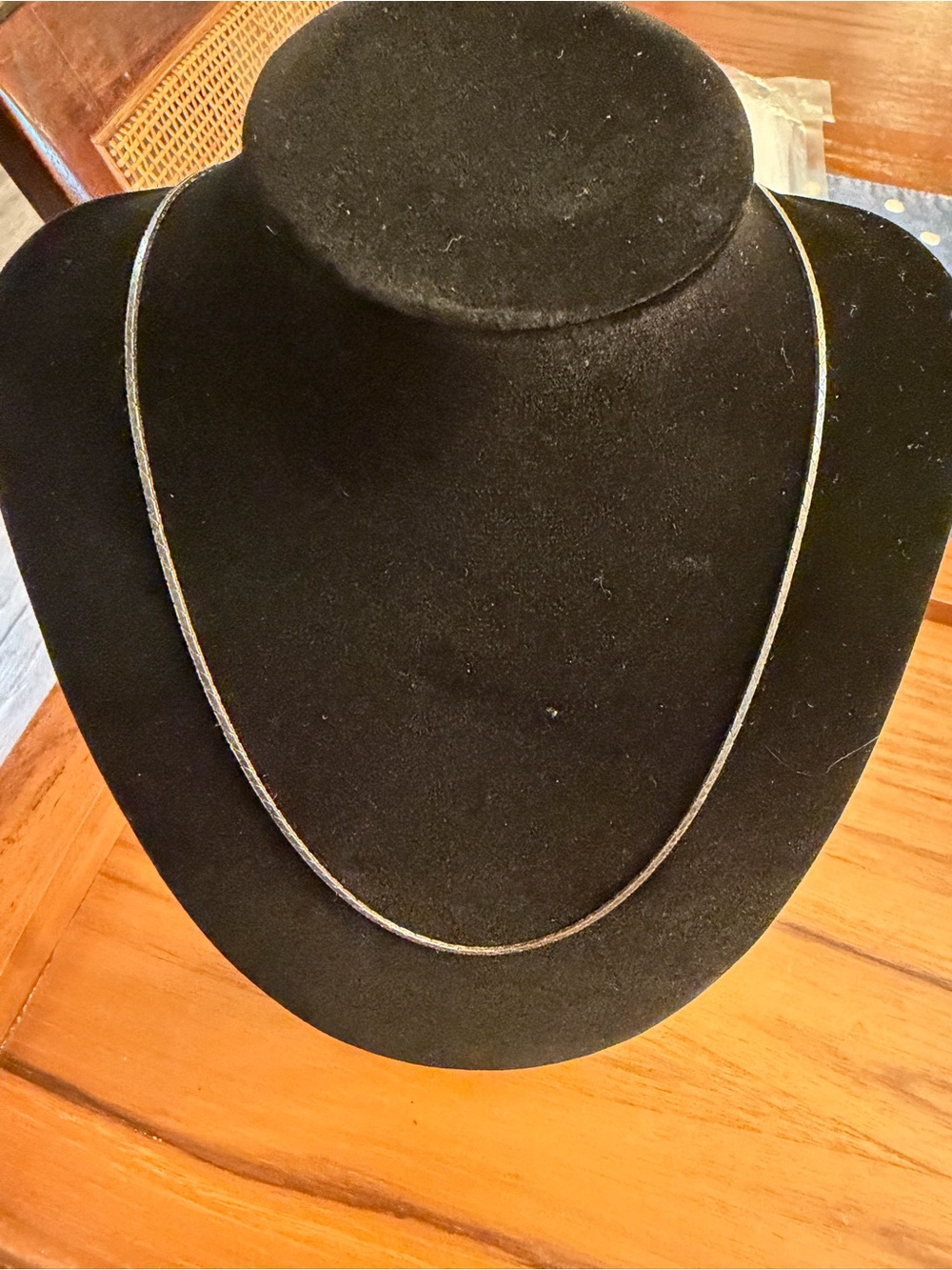 Avon Thin sterling silver Herringbone Necklace - Silver